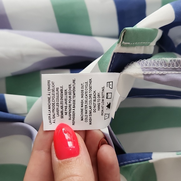 💙NWOT💚 Reitmans button-up blouse, size L - Picture 8 of 8